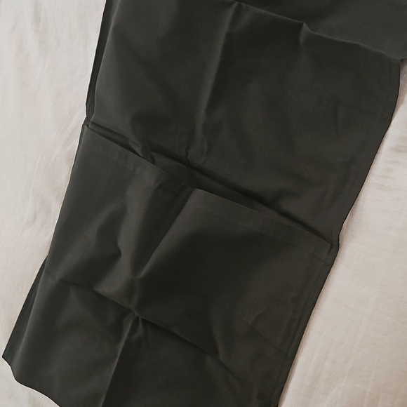 Parachute Organic Corduroy Duvet Set - Picture 9 of 10